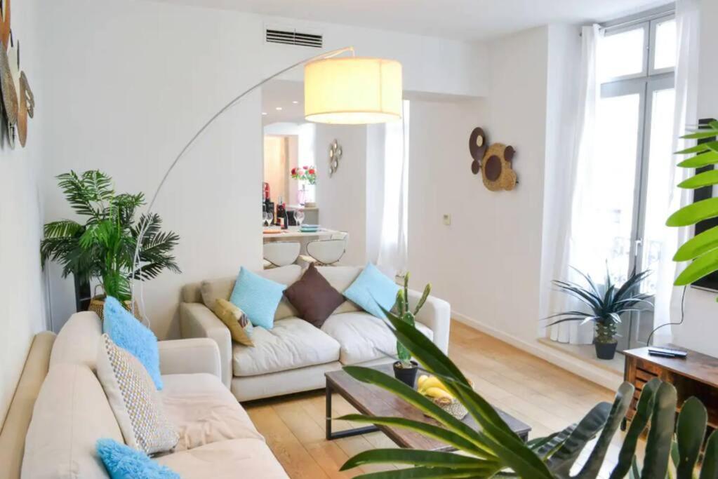 Appartement Centre-Ville Spacieux, Elegant / Climatisation Montpellier Luaran gambar