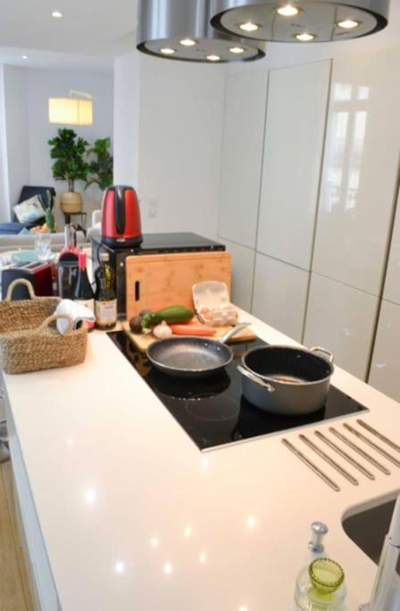 Appartement Centre-Ville Spacieux, Elegant / Climatisation Montpellier Luaran gambar
